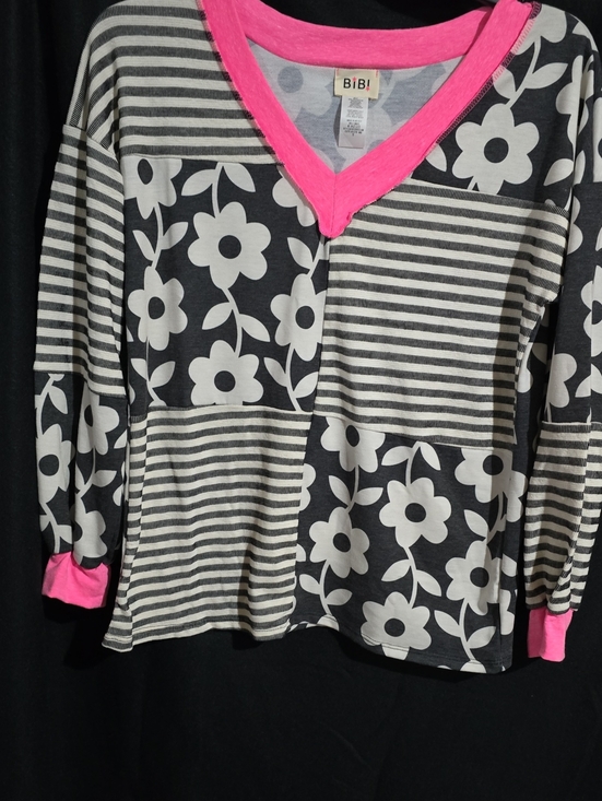 BiBi Tops - BiBi Black & White Floral-Stripe Long Sleeve Top with Hot Pink Trim